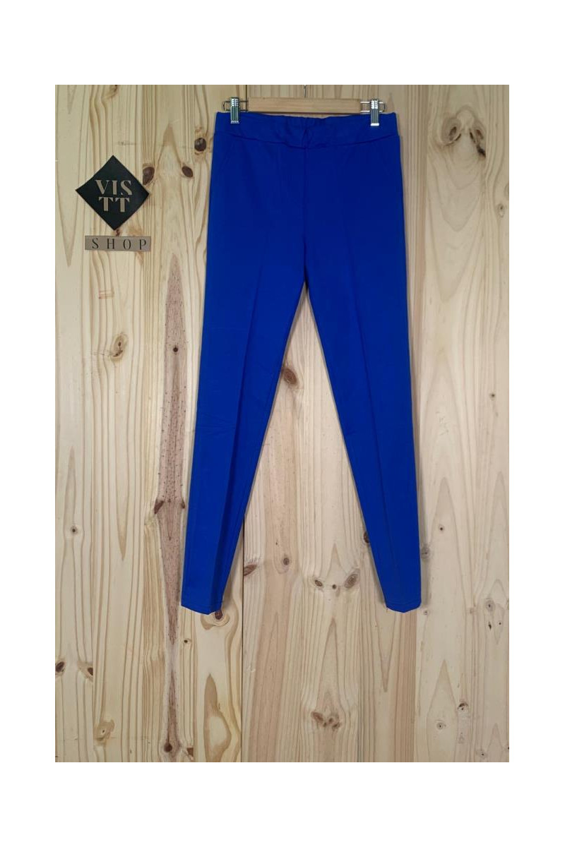 Pantalones modelo 829 rectos