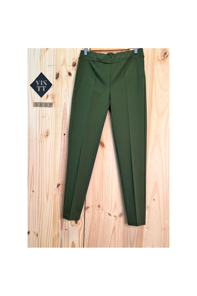 Pantalones modelo 829 rectos